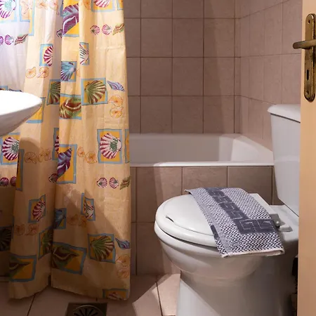 Pavlos * Argostoli (Kefalonia)