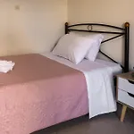 Apartament Pavlos *
