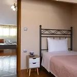 Apartament Pavlos *