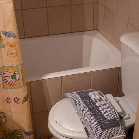 Pavlos Appartement *